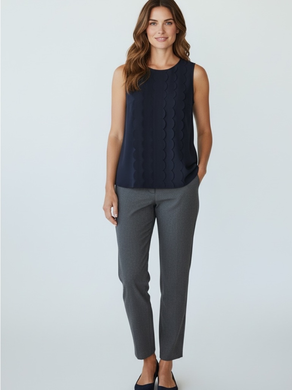 Banana Republic Navy Scallop Applique Sleeveless Shell; size Large